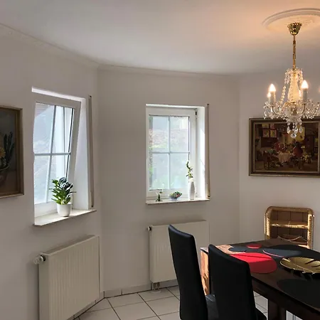 דירה Unter Den Weinbergen טריס-קארדן