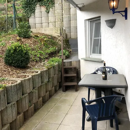 Unter Den Weinbergen Apartment